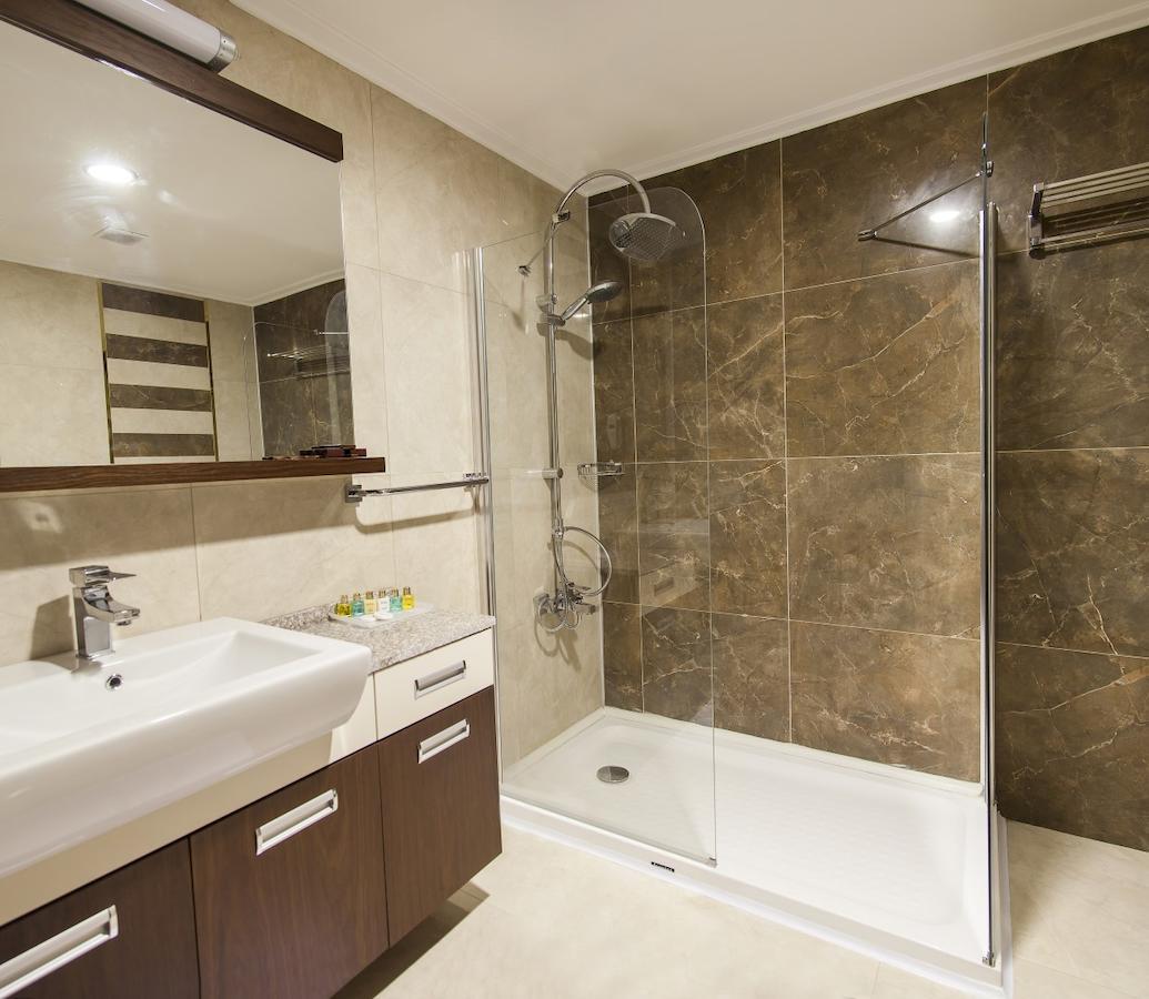 Barden Hotel&Spa سيرت الغرفة الصورة